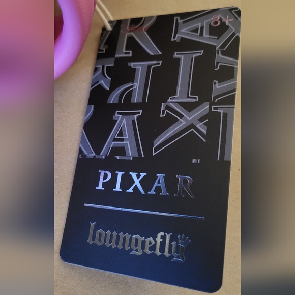 Finding Nemo Darla Mini Backpack - Picture 3 of 3